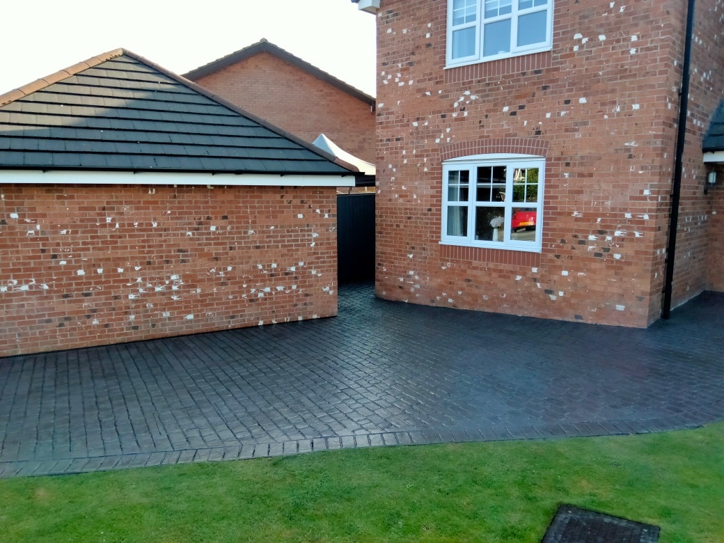 Is tarmac cheaper than block paving